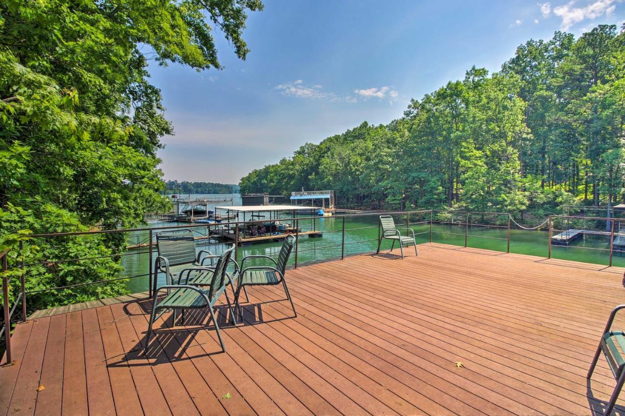 Spacious Georgia Getaway With Dock On Lake Lanier! Gainesville Dış mekan fotoğraf
