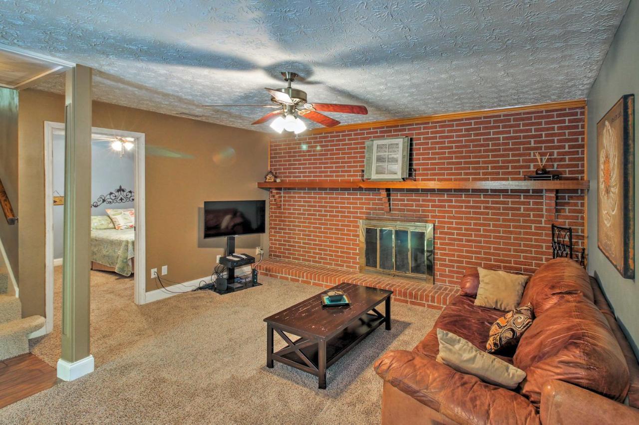 Spacious Georgia Getaway With Dock On Lake Lanier! Gainesville Dış mekan fotoğraf