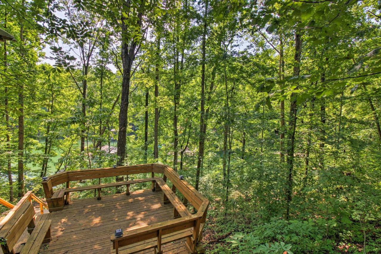 Spacious Georgia Getaway With Dock On Lake Lanier! Gainesville Dış mekan fotoğraf